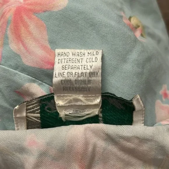 pineapple moon 100%silk top - Picture 4 of 4